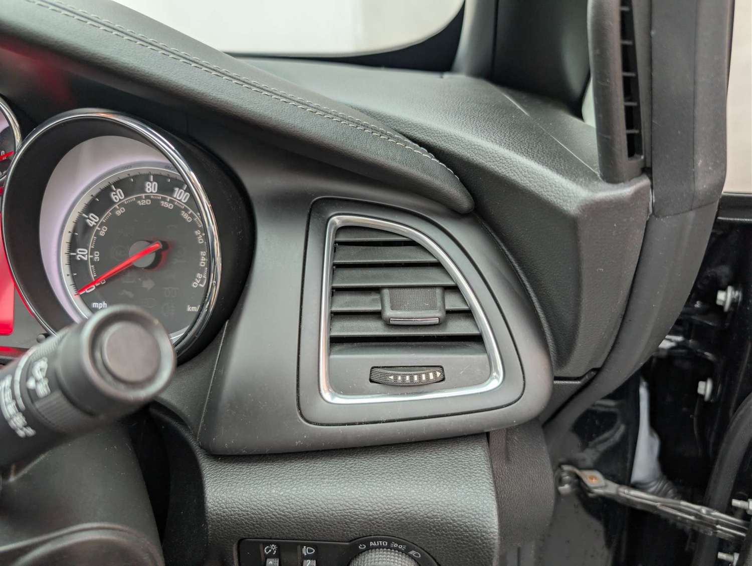 Used Vauxhall Cascada 2017 for sale - 77989967: Photo 21