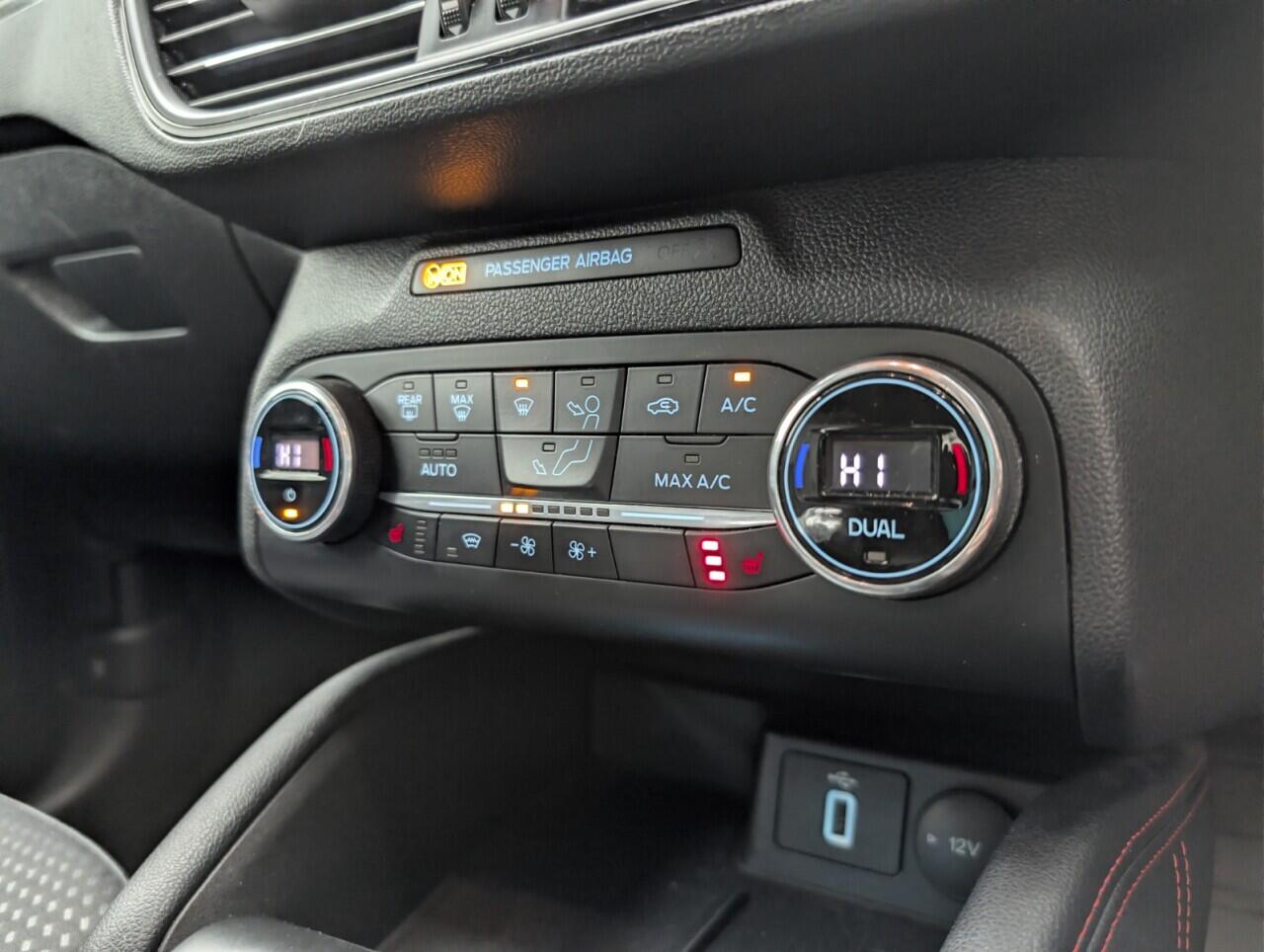 Used Ford Focus 2020 for sale - 76657571: Photo 16