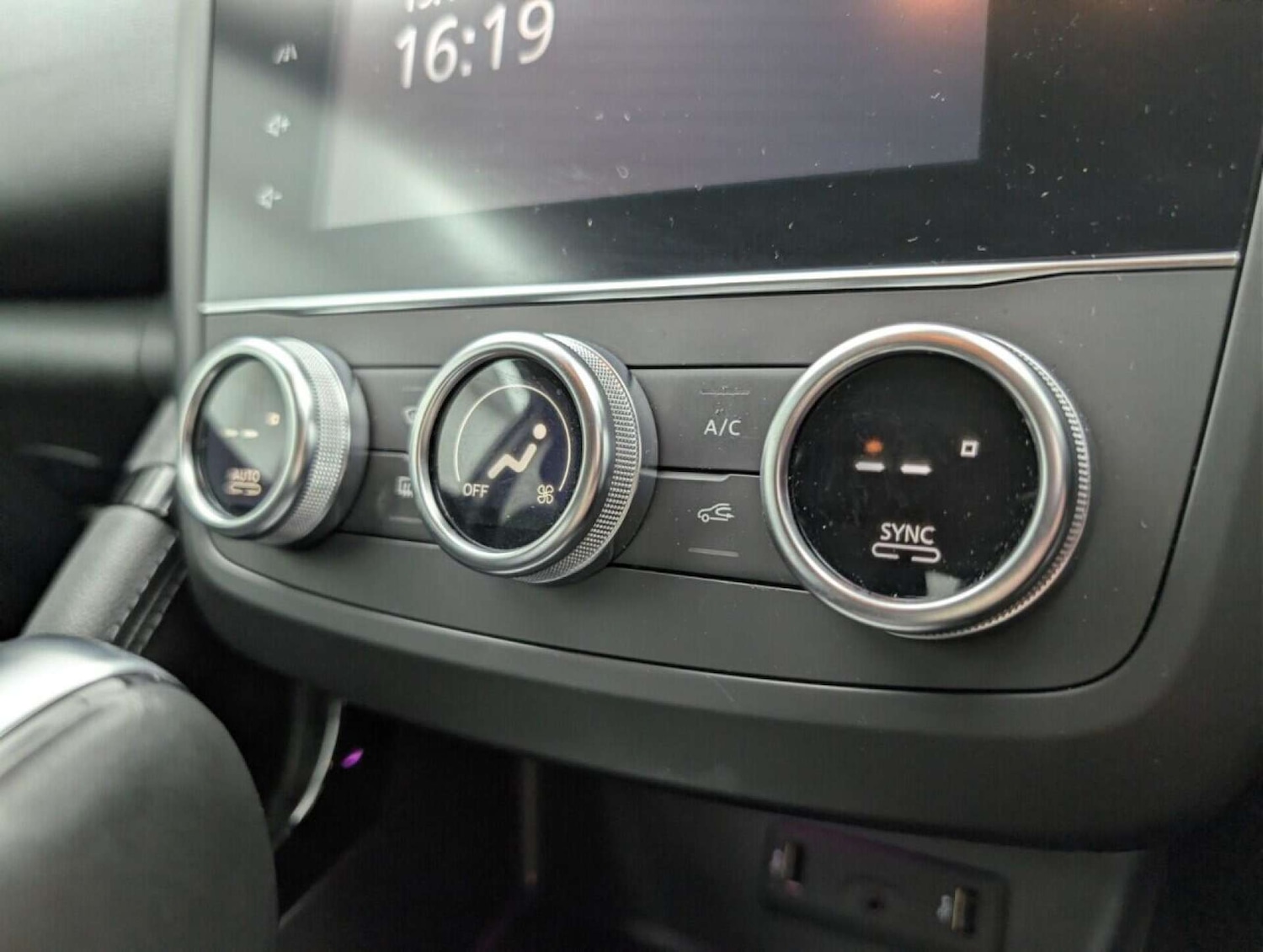 Used Renault Kadjar 2019 for sale - 77889930: Photo 17