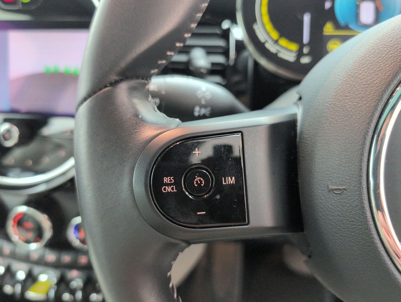 Used MINI Electric Hatch 2023 for sale - 76423811: Photo 20