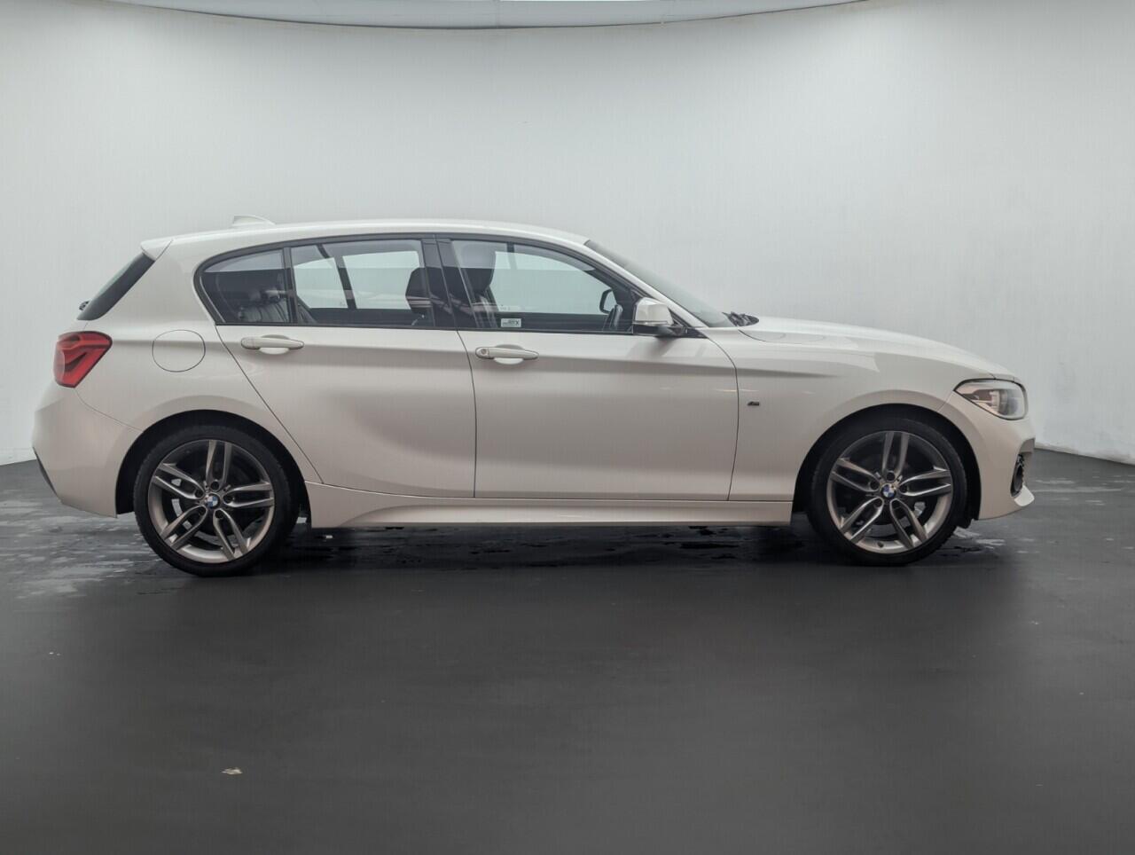 Used BMW 1 Series 2018 for sale - 76424381: Photo 9