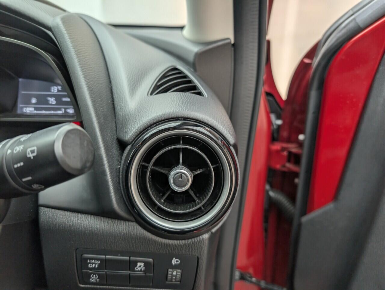 Used Mazda Mazda2 2019 for sale - 76612823: Photo 18