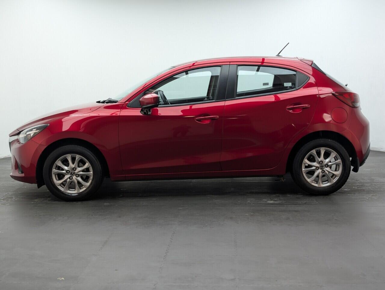 Used Mazda Mazda2 2019 for sale - 76612823: Photo 5