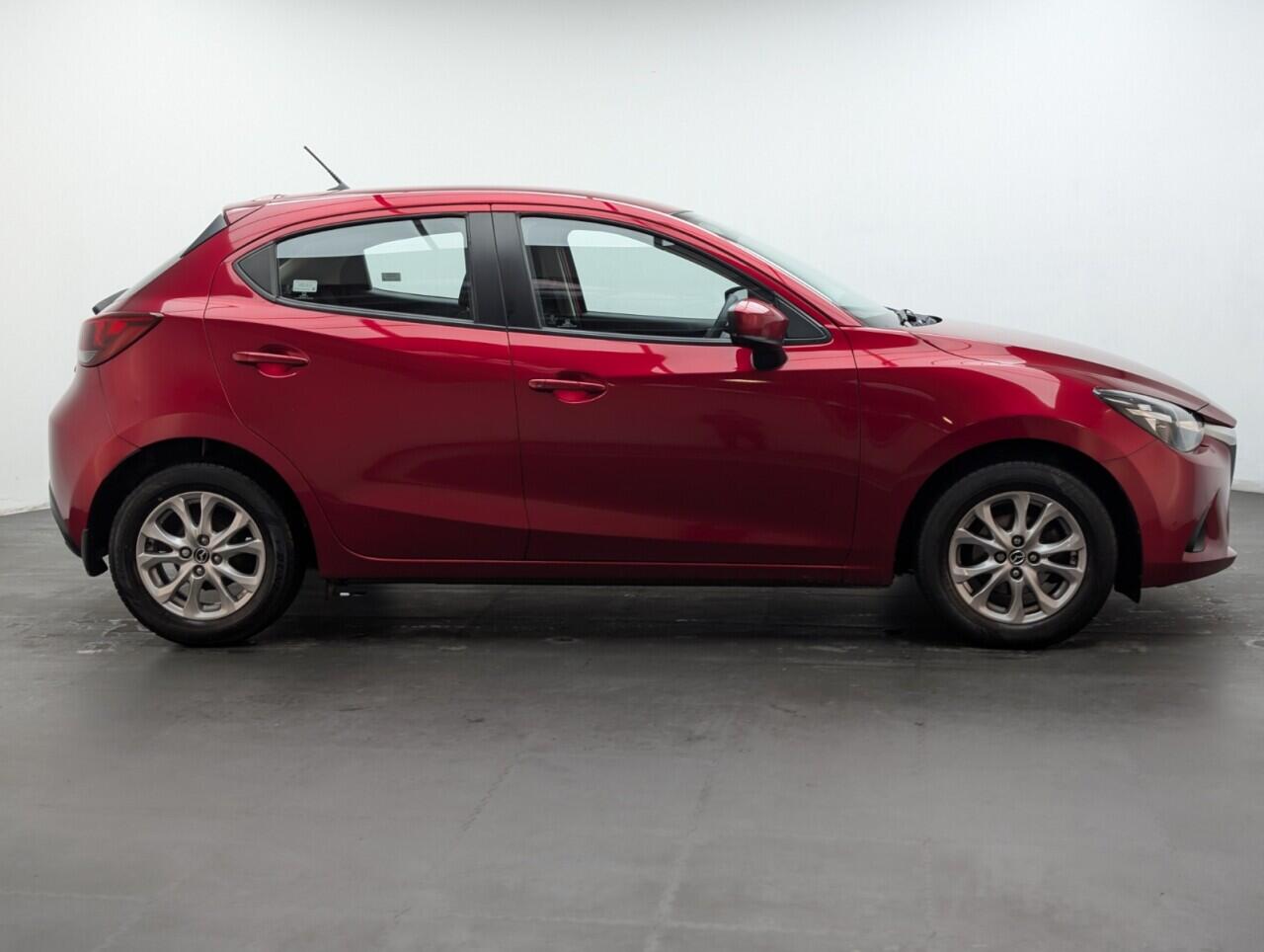 Used Mazda Mazda2 2019 for sale - 76612823: Photo 9