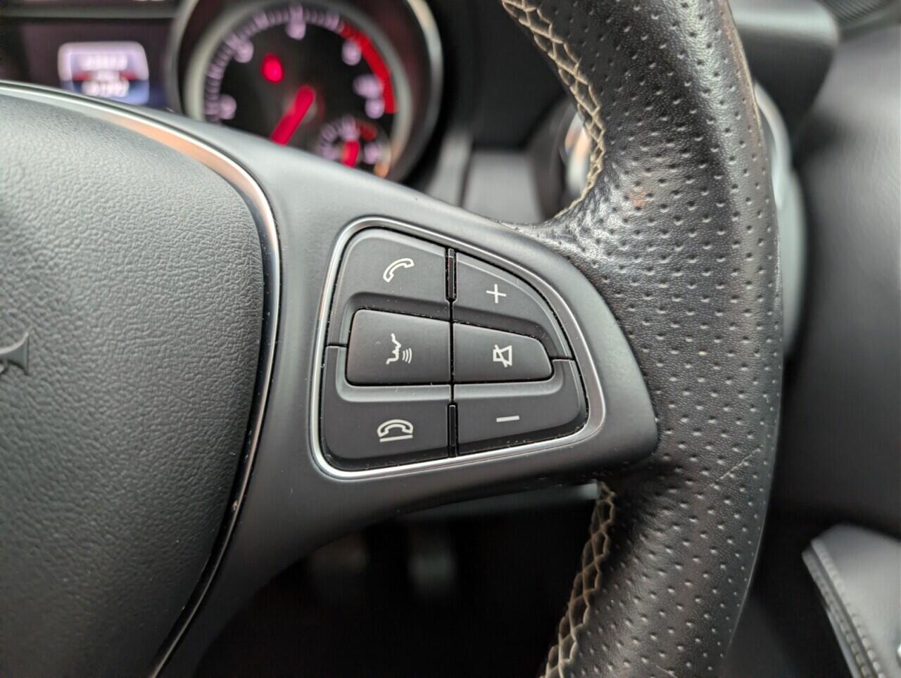 Used Mercedes-Benz GLA 2018 for sale - 76688798: Photo 19