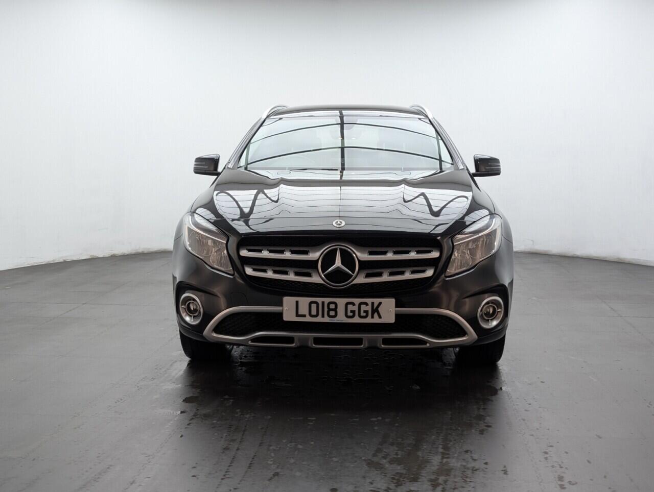 Used Mercedes-Benz GLA 2018 for sale - 76688798: Photo 3