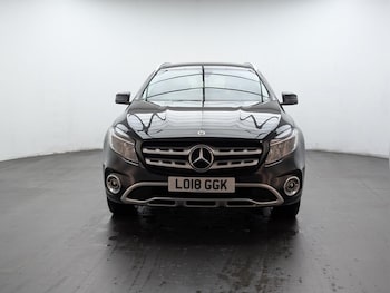 Used Mercedes-Benz GLA 2018 for sale - 76688798: Photo