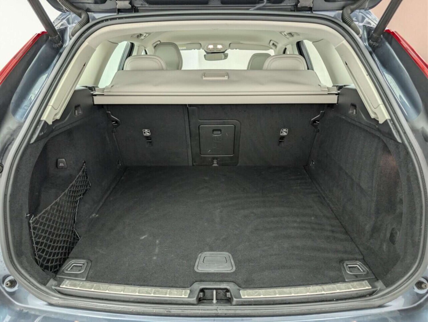 Used Volvo XC60 2022 for sale - 77713824: Photo 25