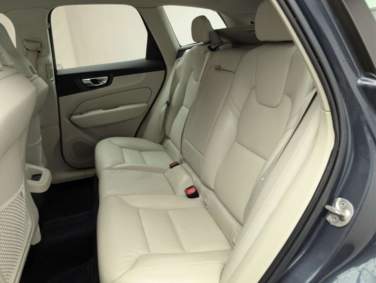 Used Volvo XC60 2022 for sale - 77713824: Photo 26