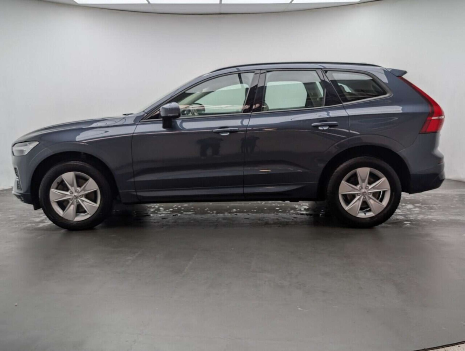 Used Volvo XC60 2022 for sale - 77713824: Photo 5