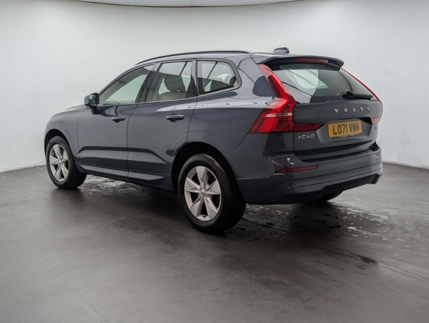 Used Volvo XC60 2022 for sale - 77713824: Photo 6