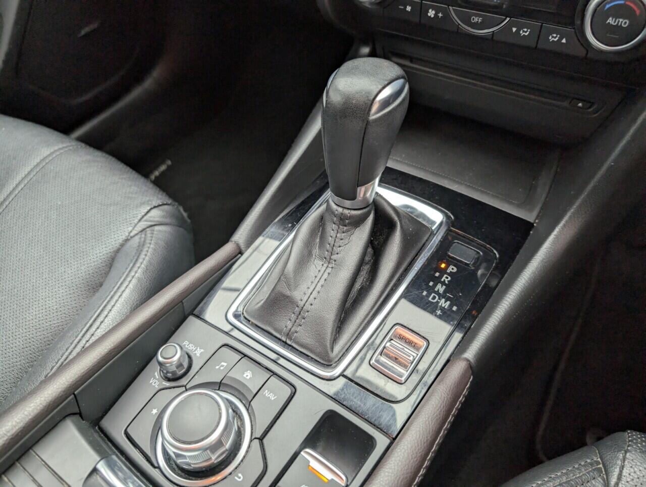 Used Mazda Mazda3 2017 for sale - 76457563: Photo 16