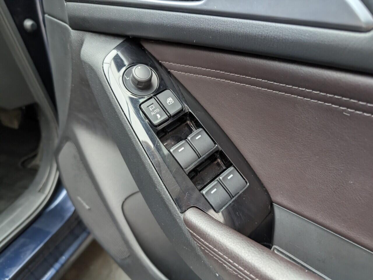 Used Mazda Mazda3 2017 for sale - 76457563: Photo 21