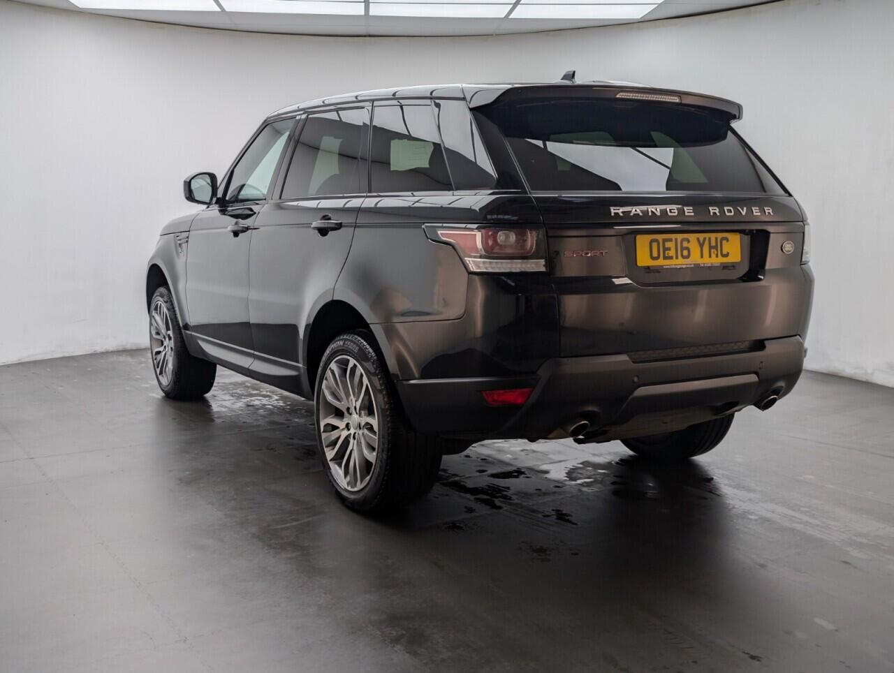 Used Land Rover Range Rover Sport 2016 for sale - 76424688: Photo 17