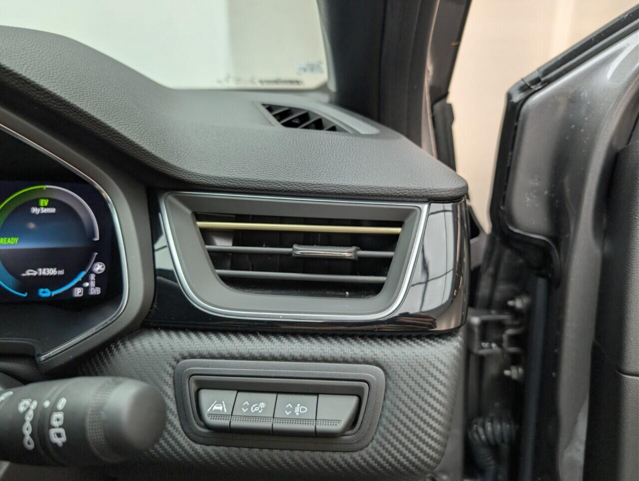 Used Renault Captur 2024 for sale - 76728233: Photo 21