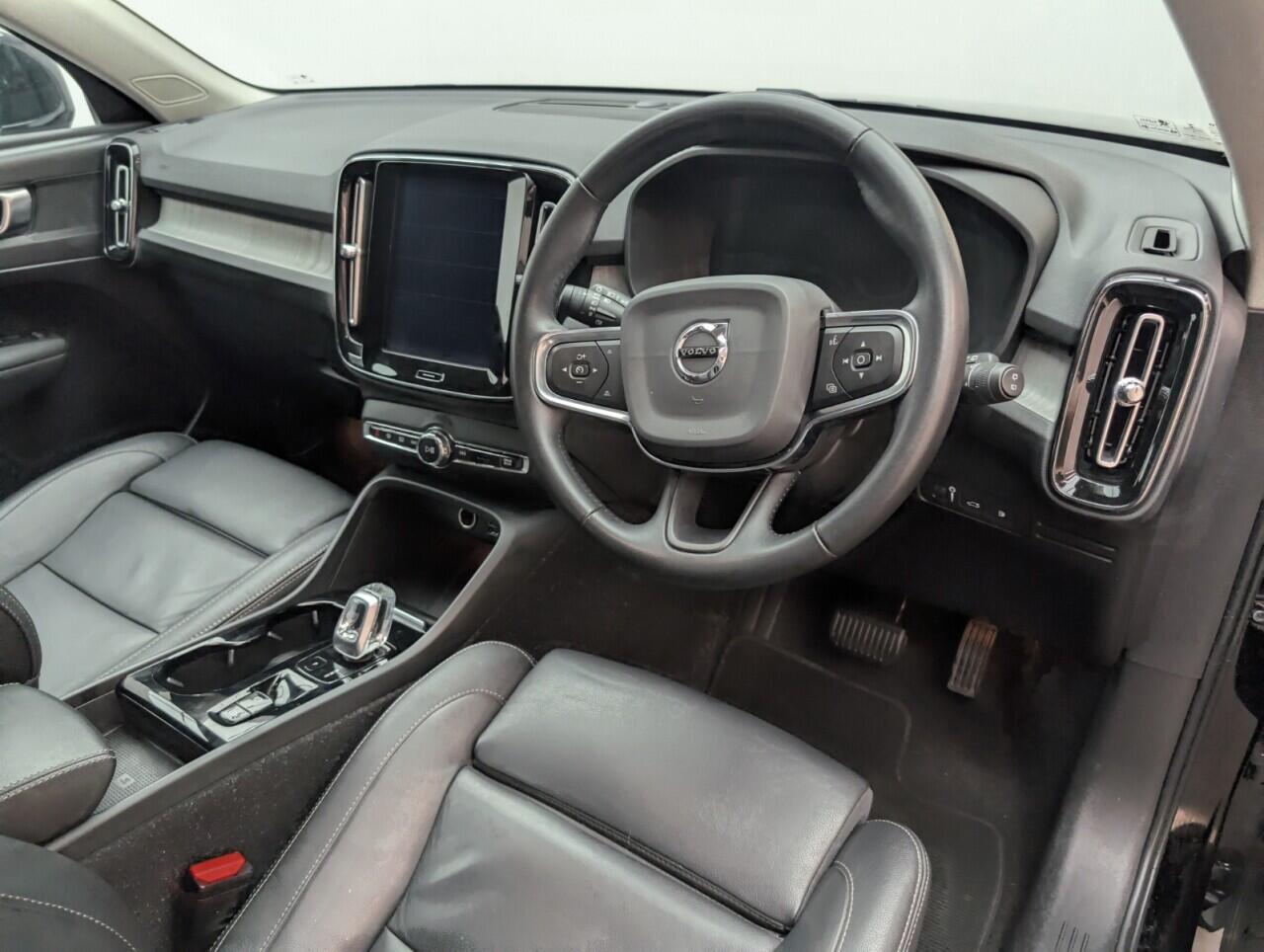 Used Volvo XC40 2020 for sale - 76425398: Photo 11