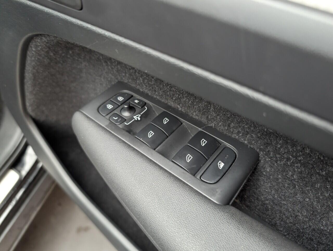 Used Volvo XC40 2020 for sale - 76425398: Photo 22