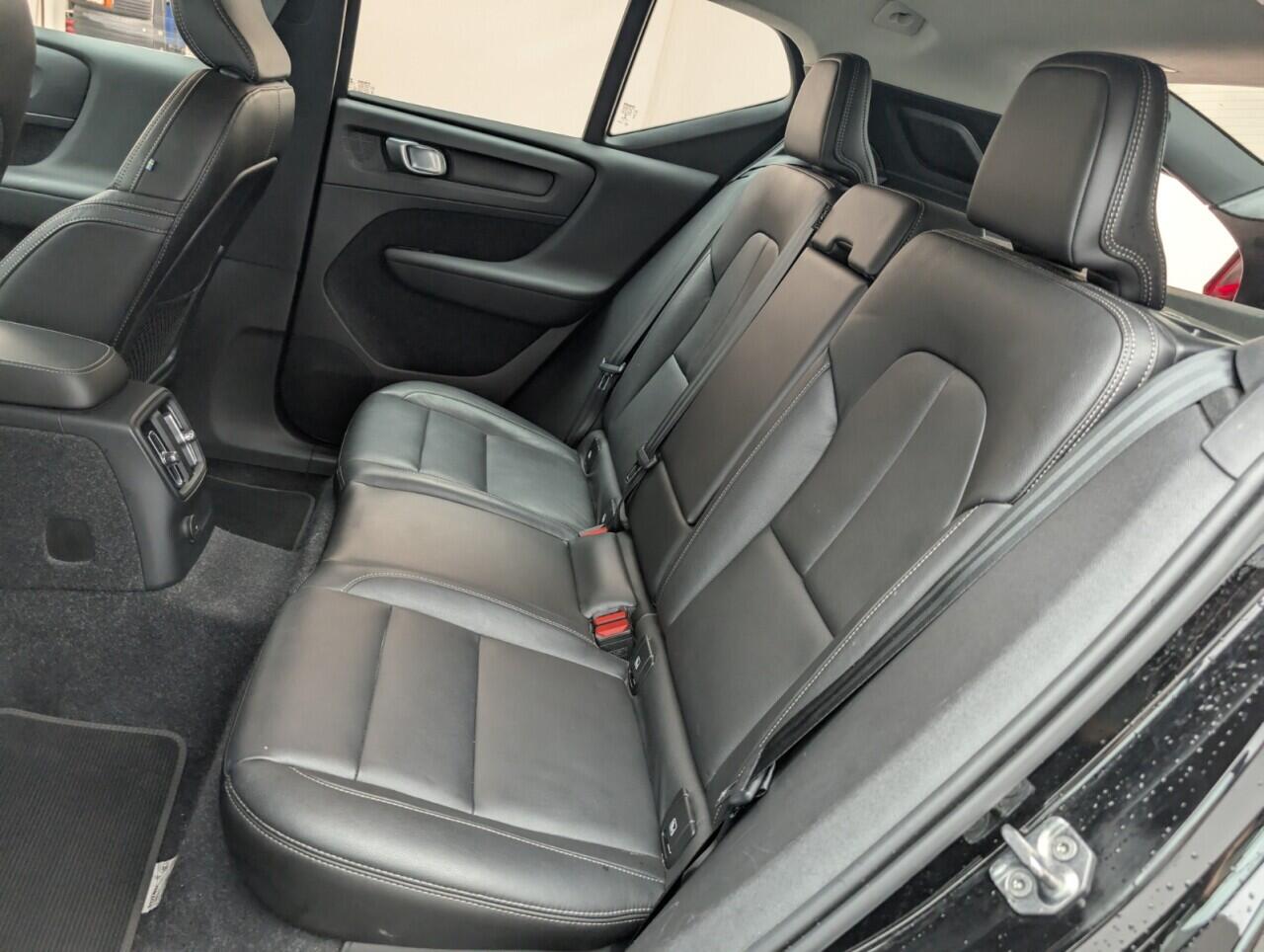 Used Volvo XC40 2020 for sale - 76425398: Photo 28