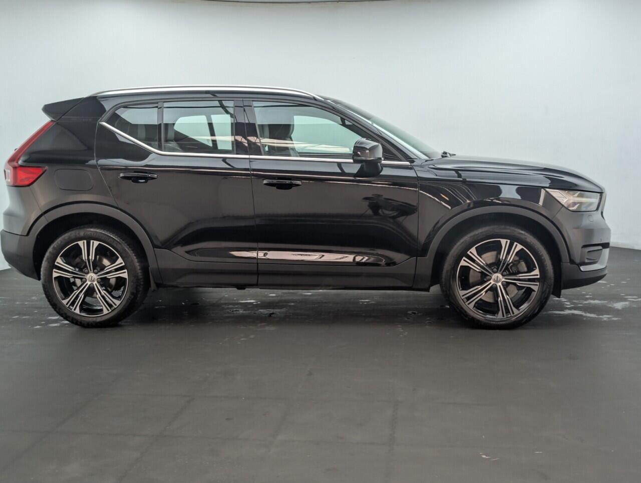 Used Volvo XC40 2020 for sale - 76425398: Photo 9