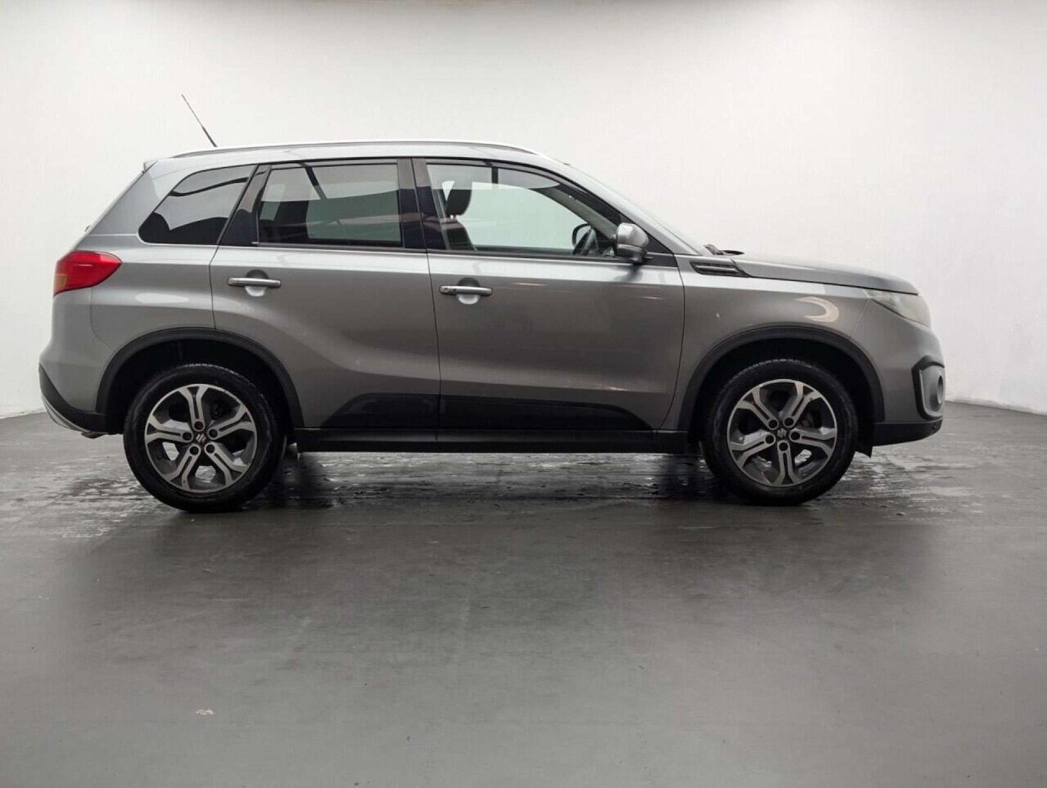 Used Suzuki Vitara 2015 for sale - 77714484: Photo 9