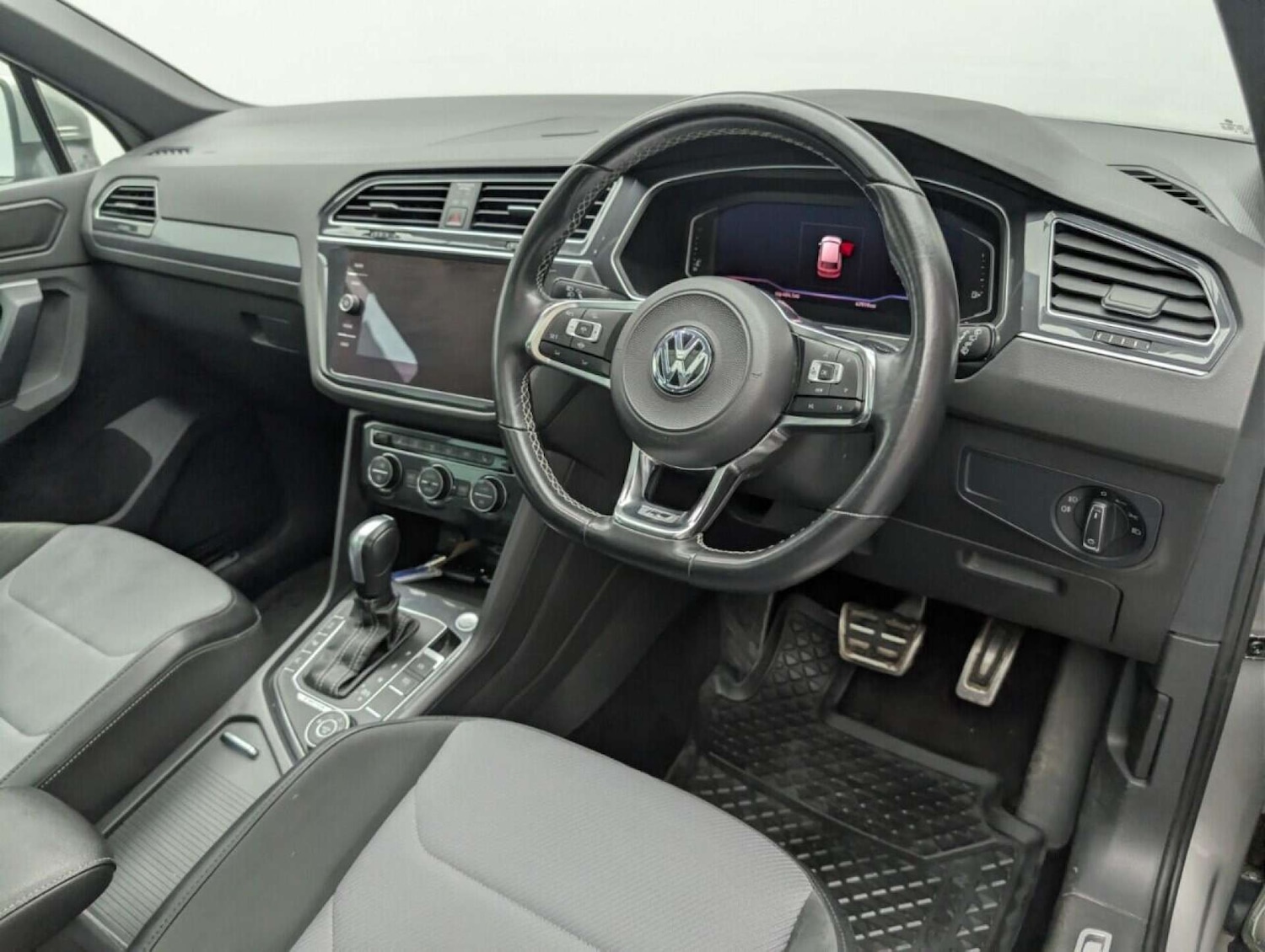 Used Volkswagen Tiguan 2020 for sale - 77880574: Photo 13