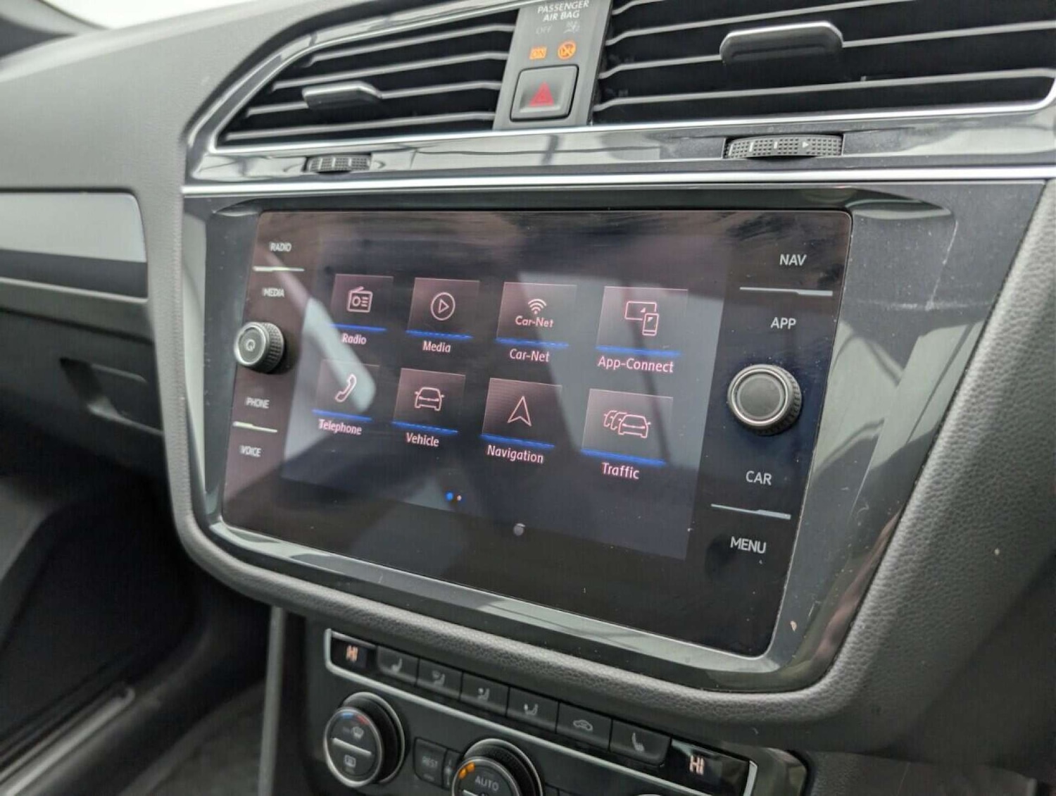 Used Volkswagen Tiguan 2020 for sale - 77880574: Photo 17