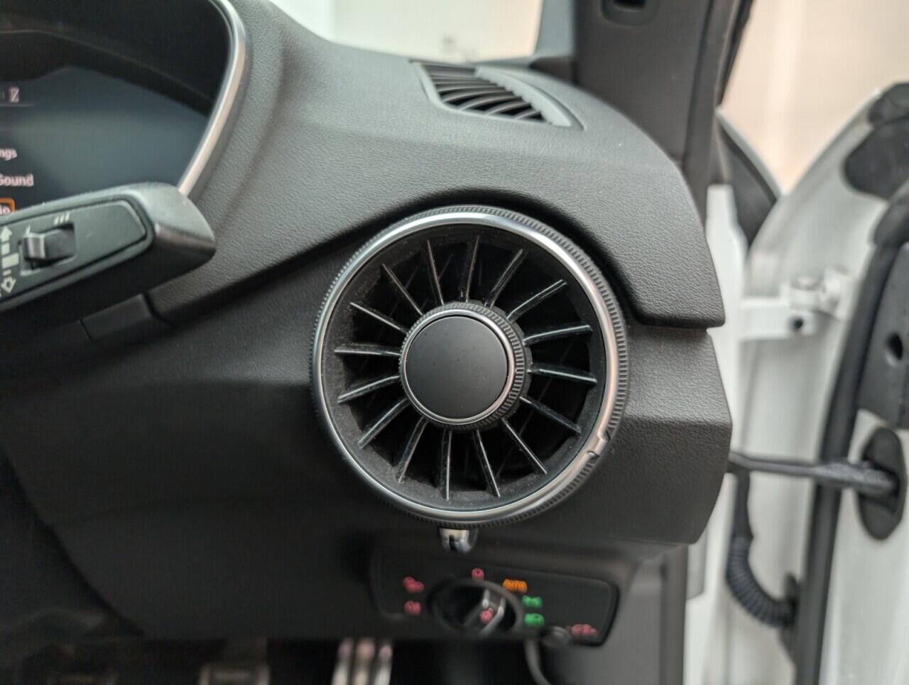 Used Audi TT 2016 for sale - 76423806: Photo 19