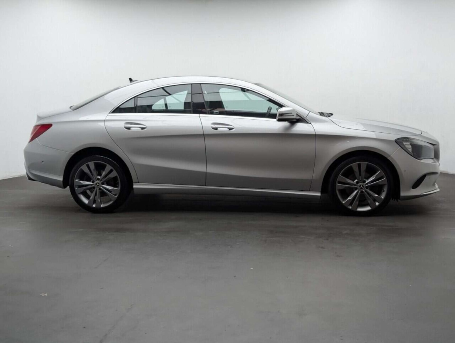 Used Mercedes-Benz CLA 2018 for sale - 77713048: Photo 9
