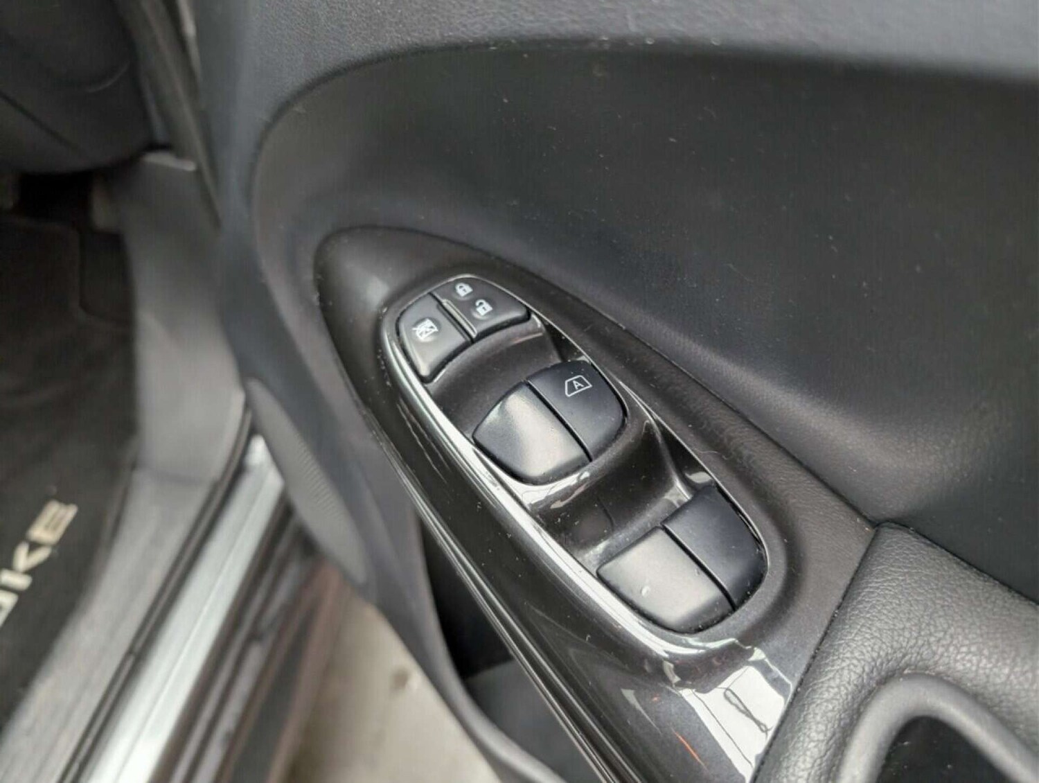 Used Nissan Juke 2016 for sale - 77714677: Photo 20