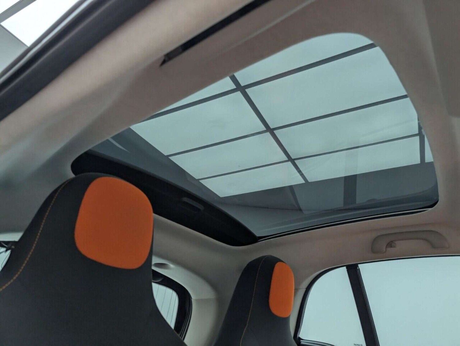 Used smart fortwo 2016 for sale - 77713408: Photo 24