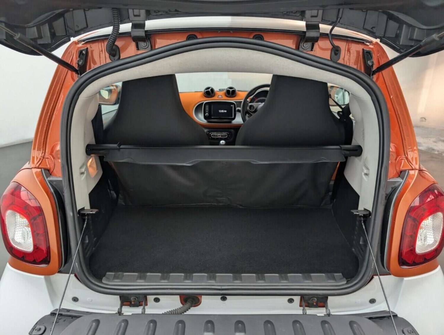 Used smart fortwo 2016 for sale - 77713408: Photo 25