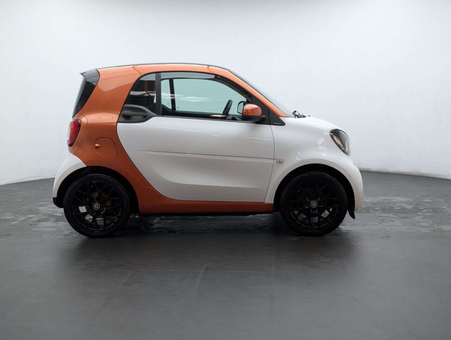 Used smart fortwo 2016 for sale - 77713408: Photo 9