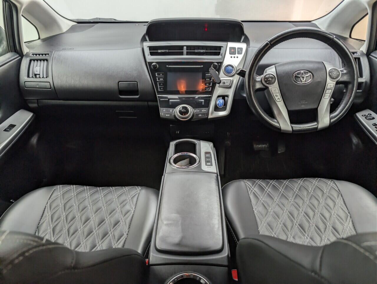 Used Toyota Prius+ 2019 for sale - 77101835: Photo 24