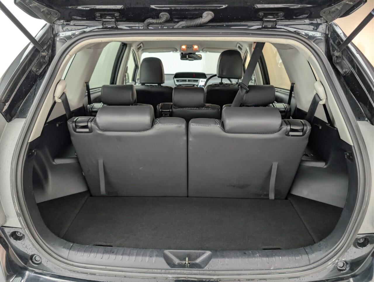 Used Toyota Prius+ 2019 for sale - 77101835: Photo 26