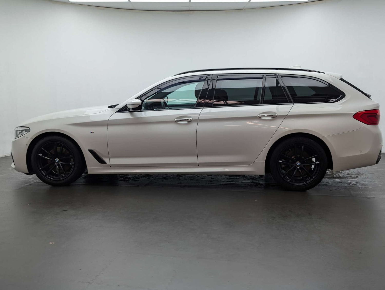 Used BMW 5 Series 2018 for sale - 78064629: Photo 6