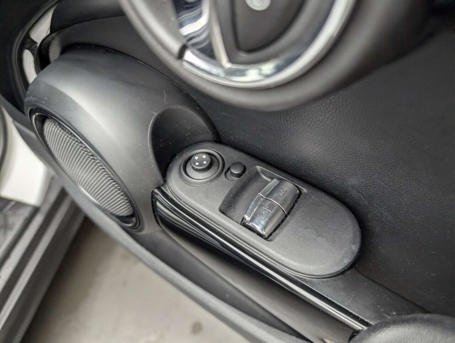 Used MINI Hatch 2017 for sale - 77713107: Photo 18