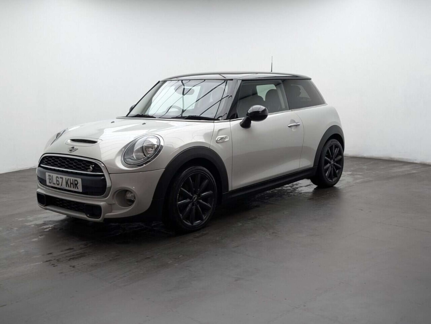 Used MINI Hatch 2017 for sale - 77713107: Photo 4