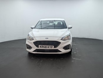Used Ford Focus 2018 for sale - 76926950: Photo