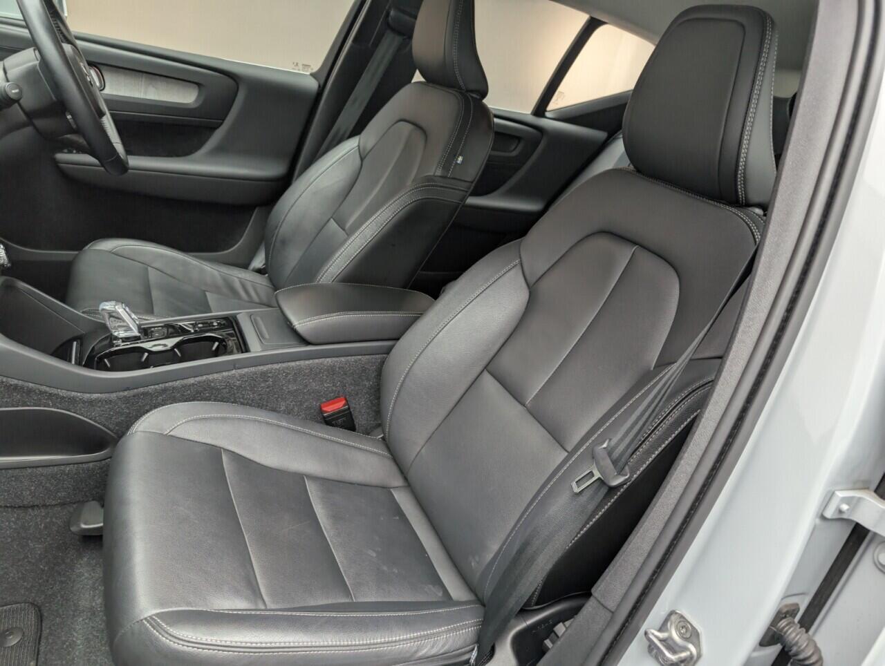 Used Volvo XC40 2021 for sale - 76422545: Photo 29