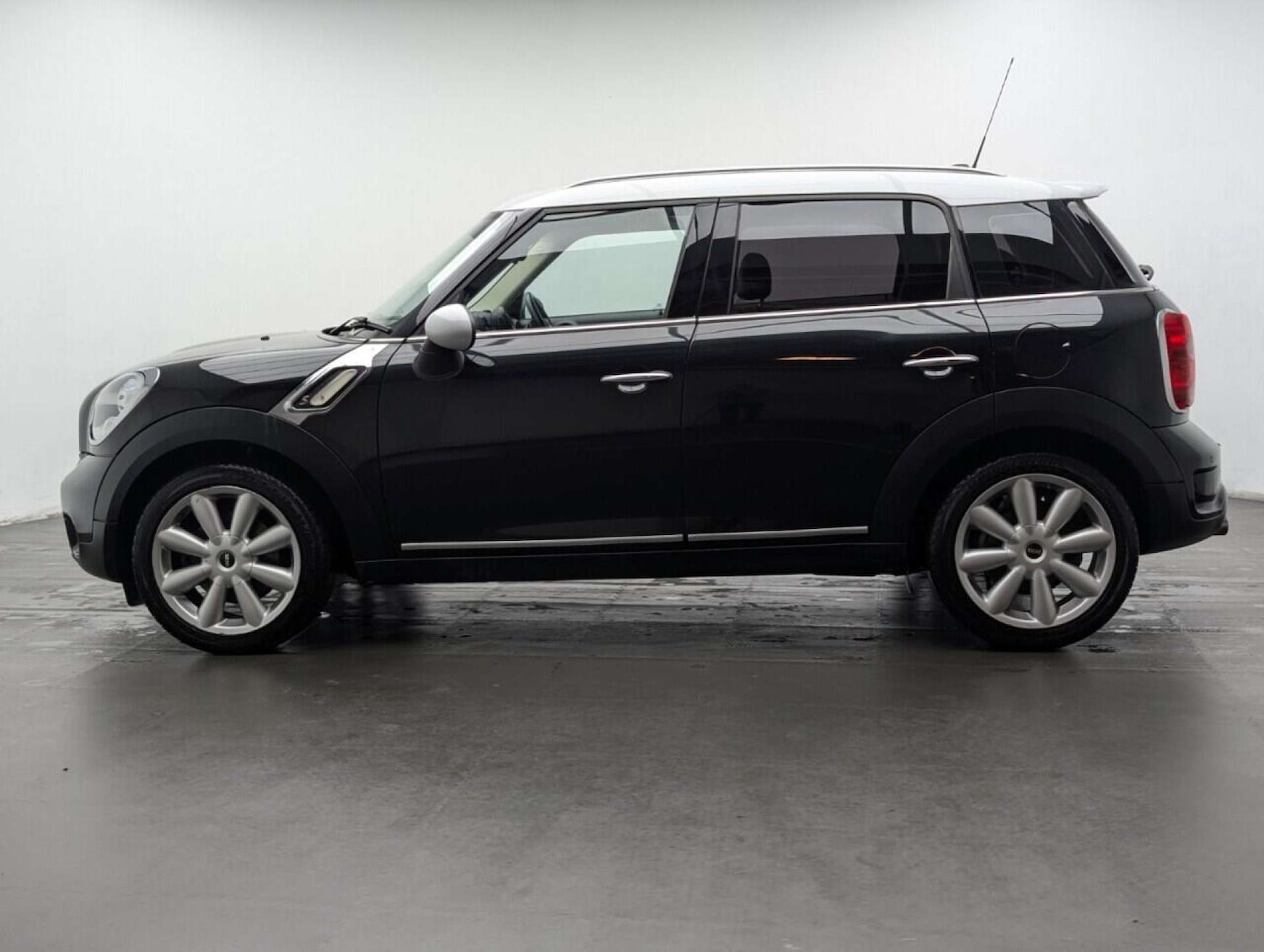 Used MINI Countryman 2015 for sale - 77765797: Photo 5