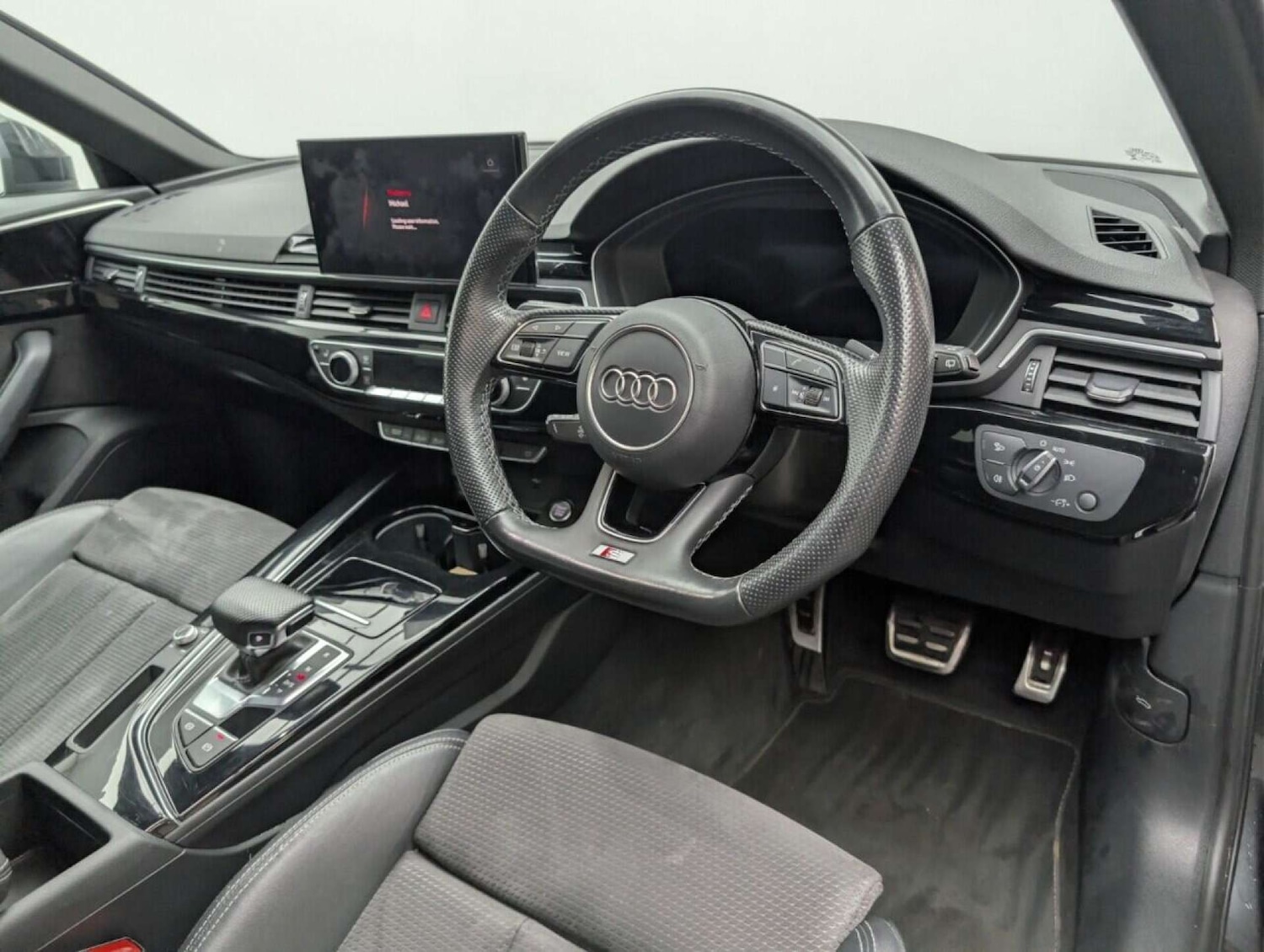 Used Audi A4 2021 for sale - 77713526: Photo 11