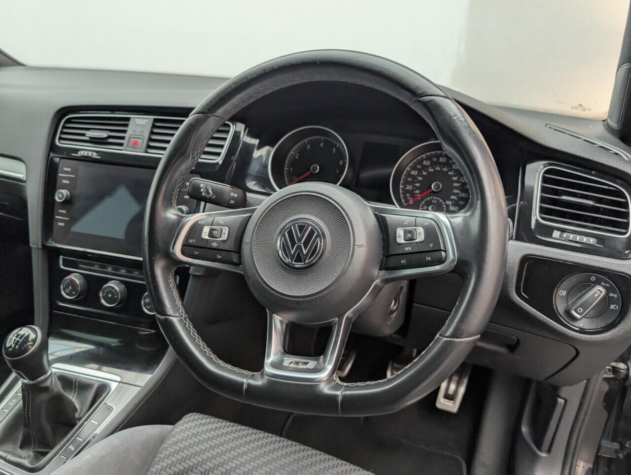 Used Volkswagen Golf 2019 for sale - 76425568: Photo 22