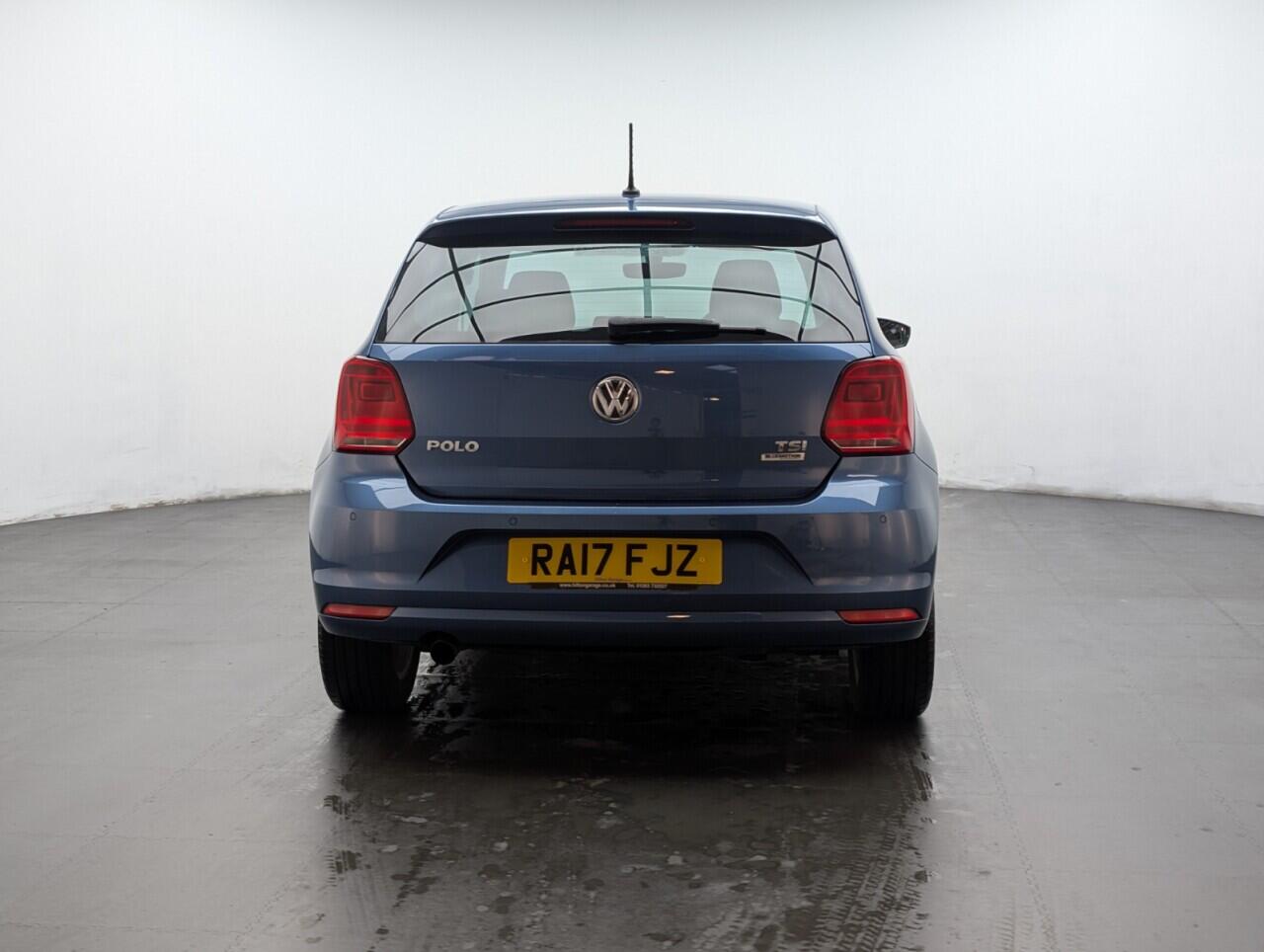 Used Volkswagen Polo 2017 for sale - 76771867: Photo 7