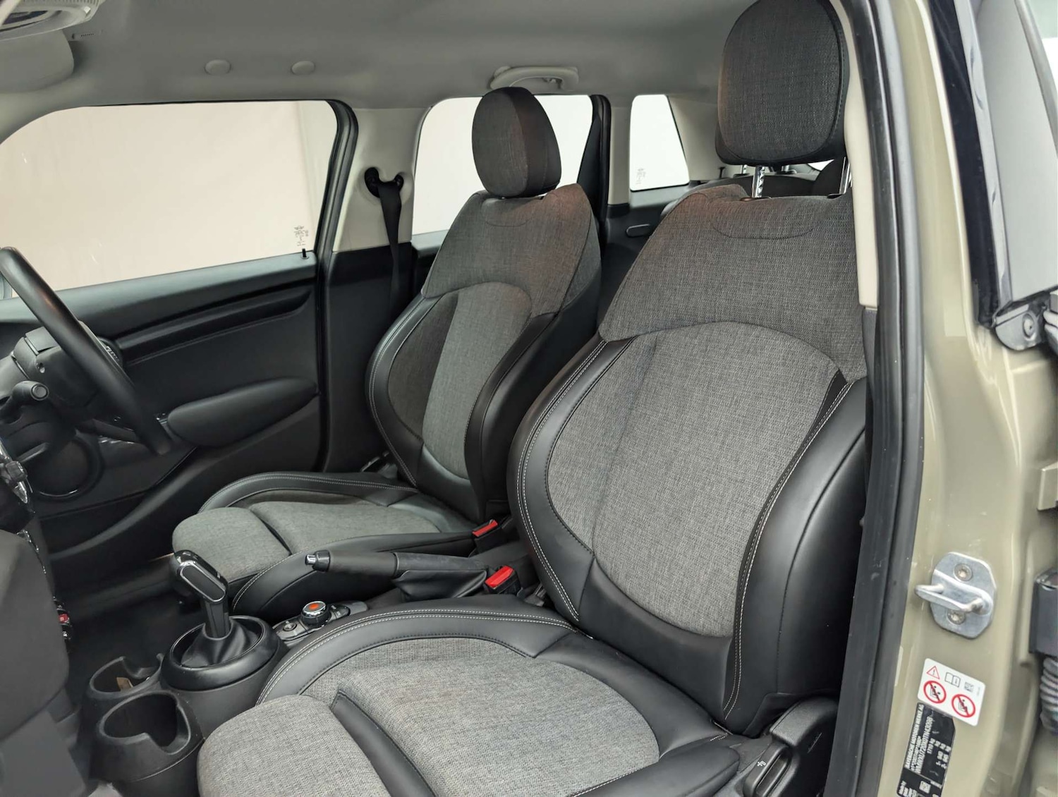 Used MINI Hatch 2018 for sale - 77980243: Photo 21