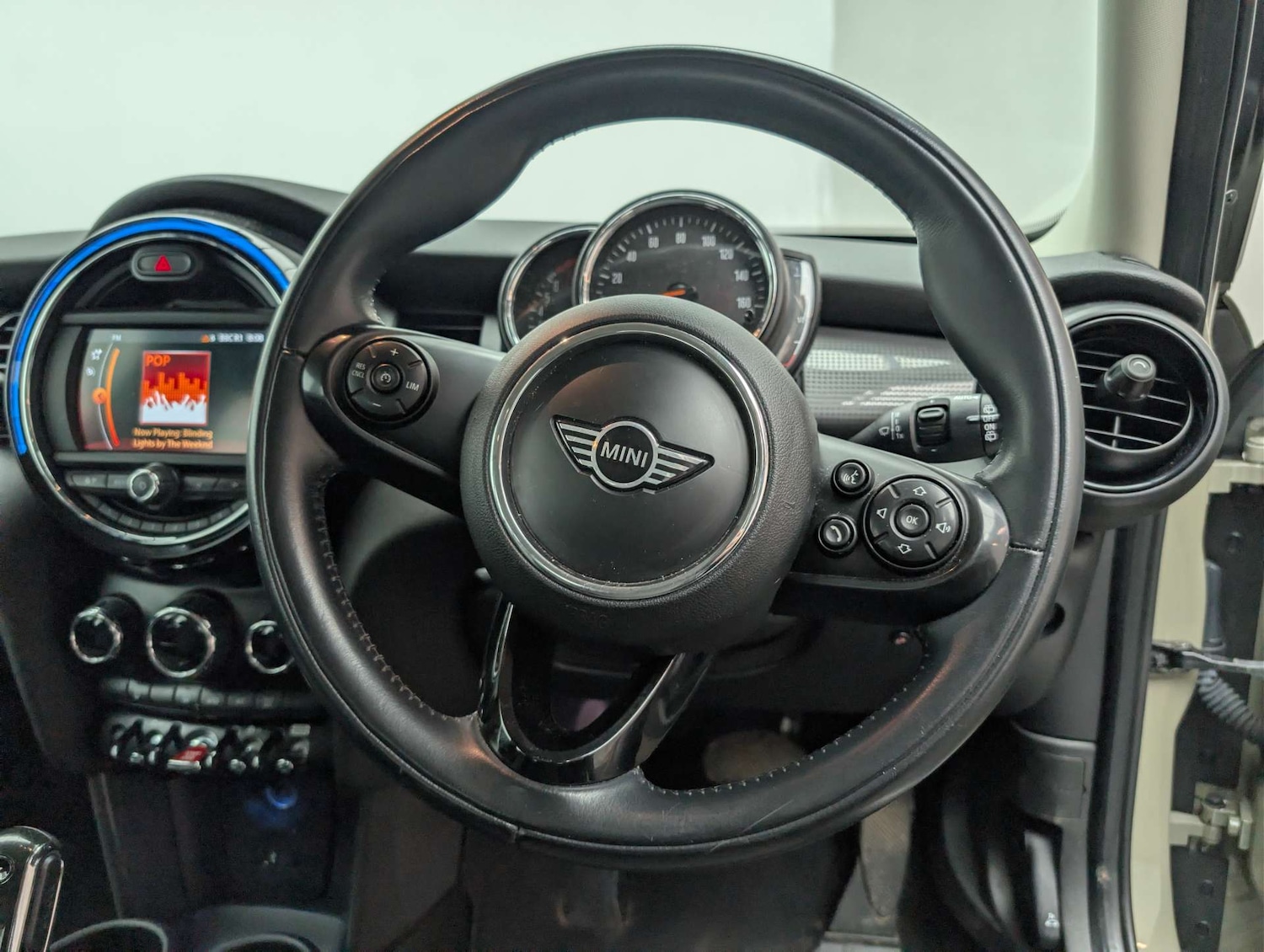 Used MINI Hatch 2018 for sale - 77980243: Photo 31