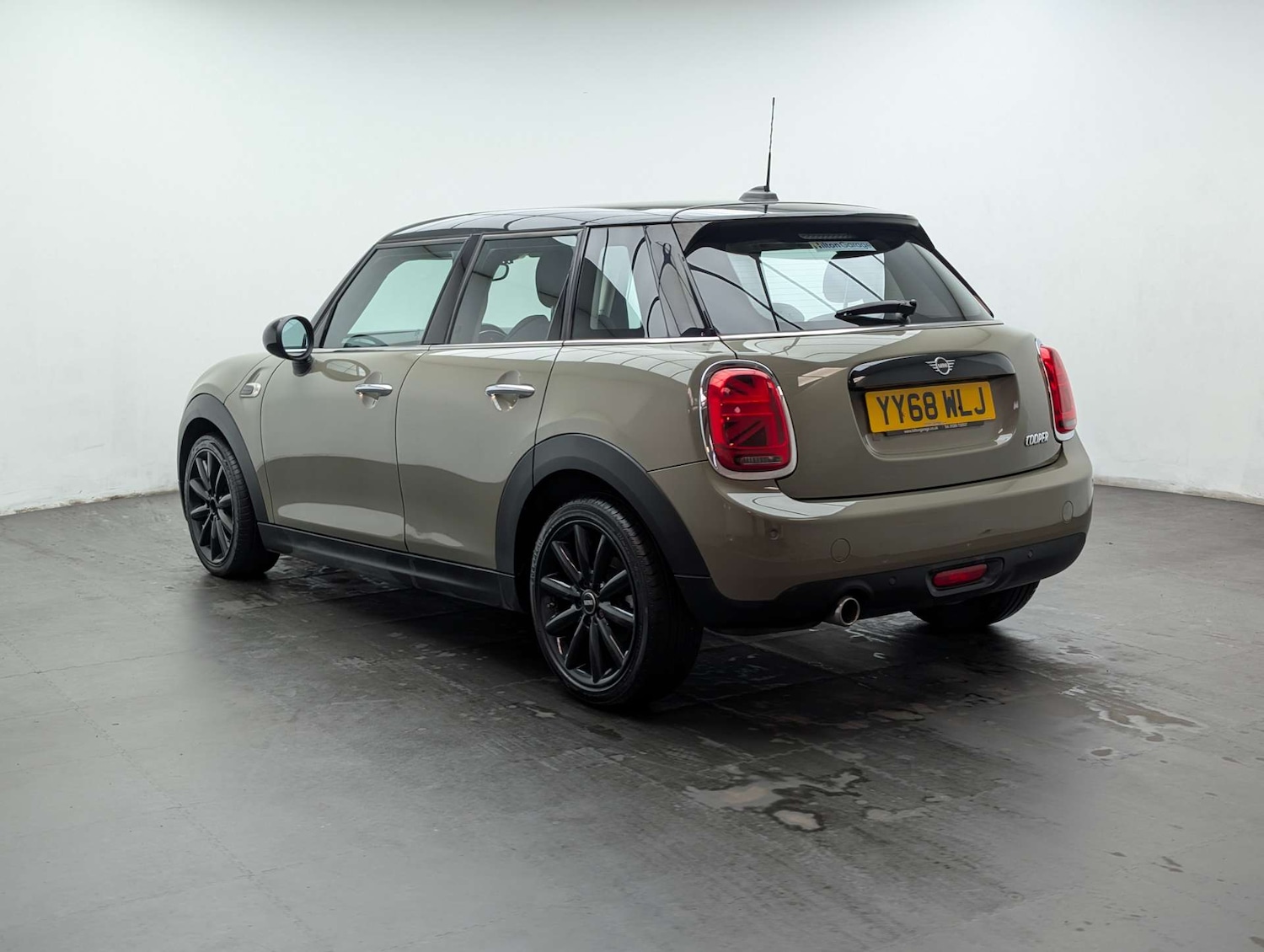Used MINI Hatch 2018 for sale - 77980243: Photo 7