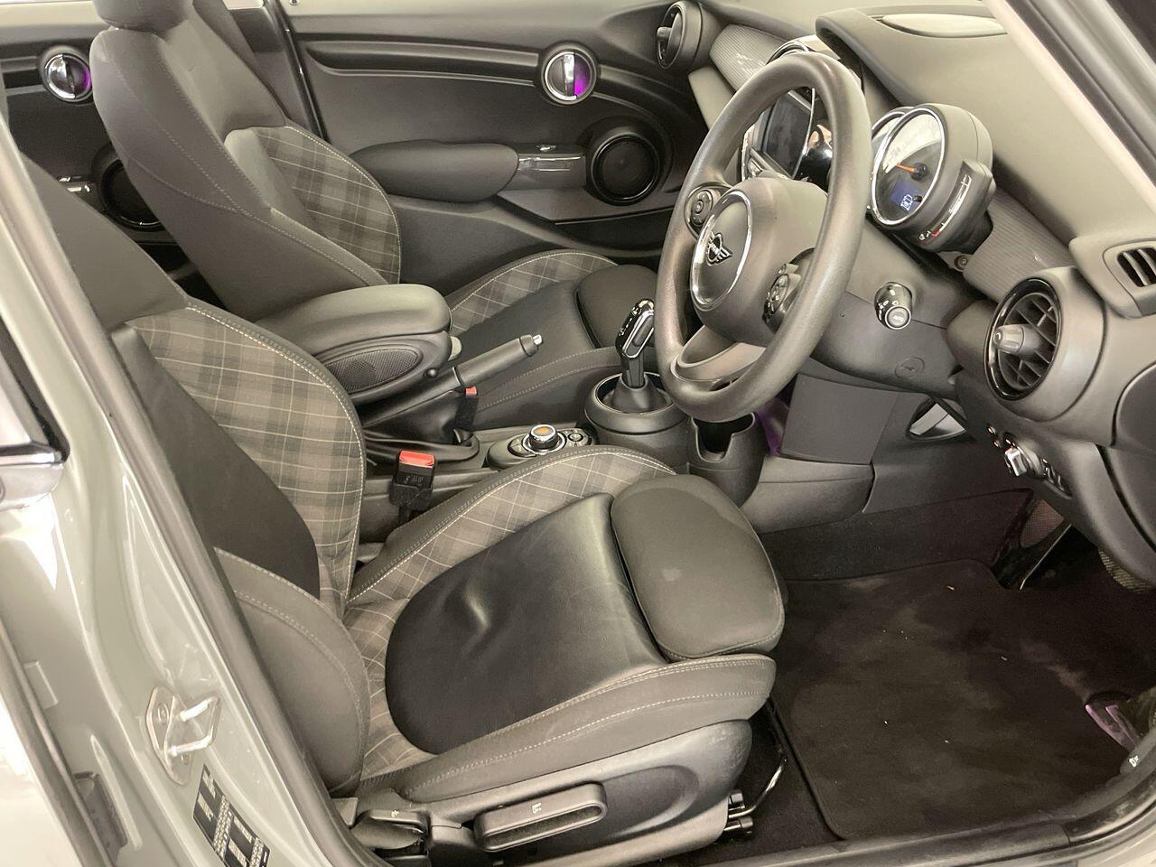 Used MINI Hatch 2019 for sale - 77108766: Photo 24