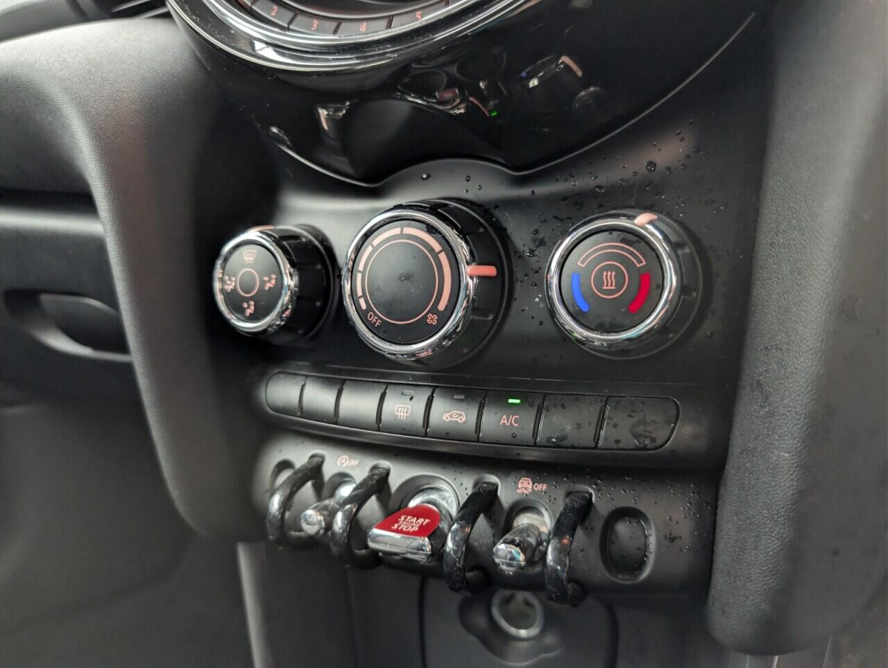 Used MINI Hatch 2018 for sale - 76512862: Photo 14