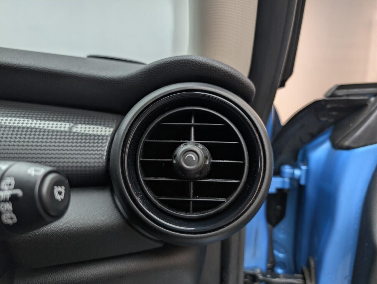 Used MINI Hatch 2018 for sale - 76512862: Photo 17