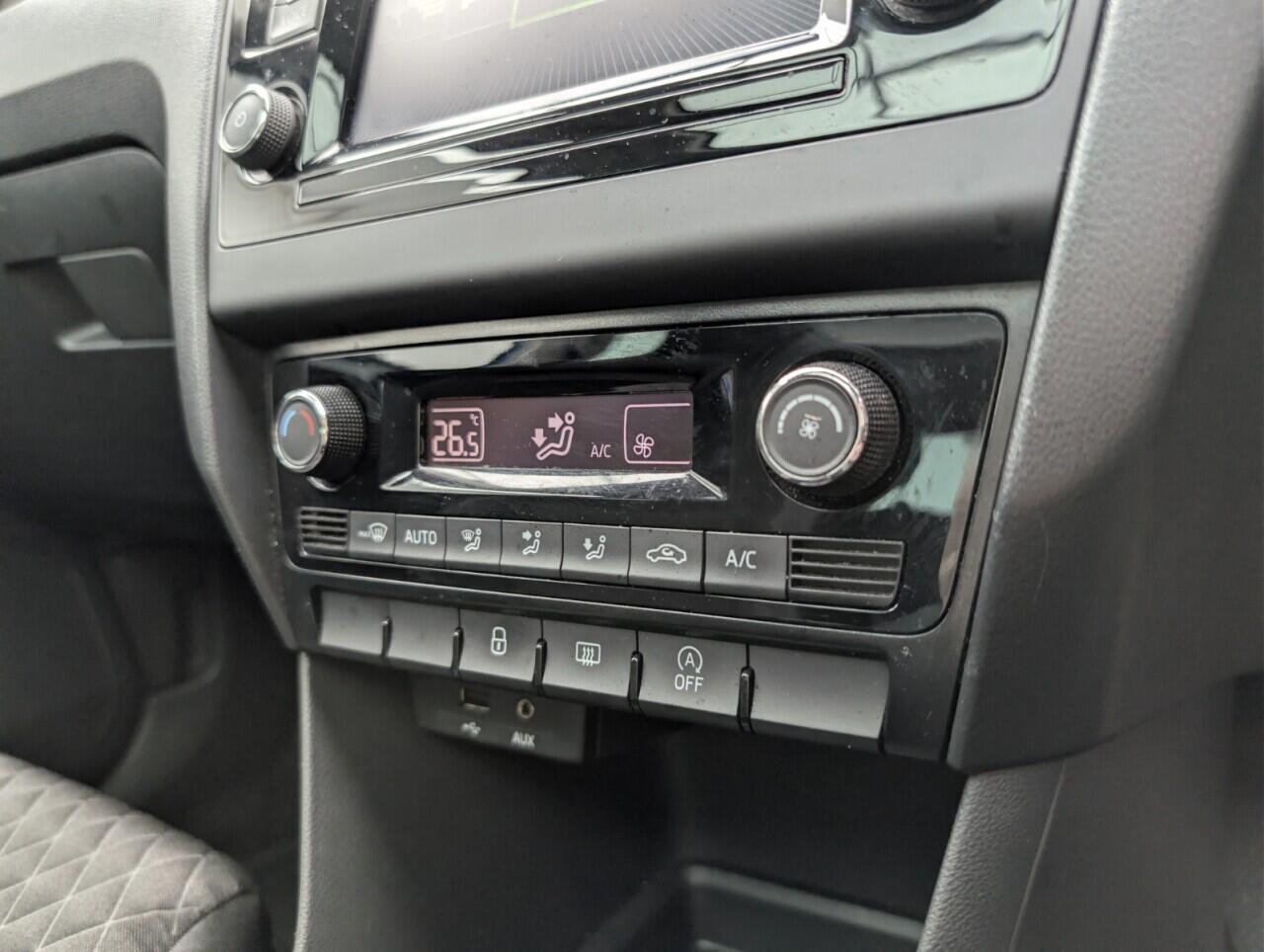 Used Skoda Rapid Spaceback 2018 for sale - 76780810: Photo 15